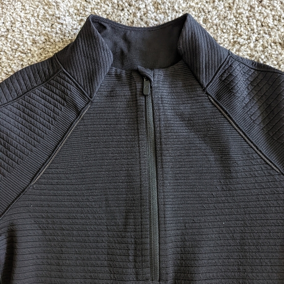 Lululemon Ventscape Half-Zip Long Sleeve - Picture 11 of 12